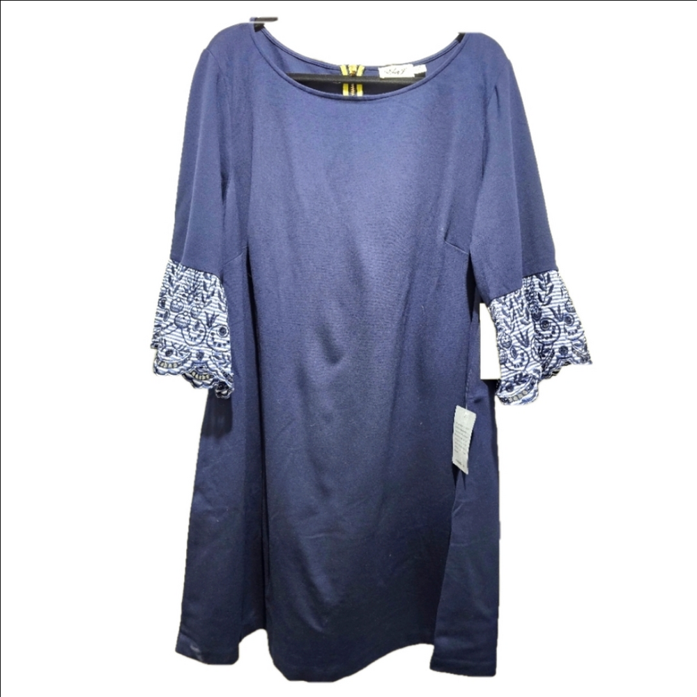 Elizabeth J Dress